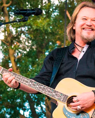 Travis Tritt Greensboro